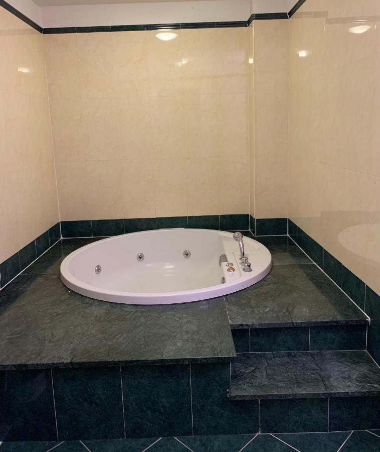 Hotel - Motel Flower Gropello Cairoli Екстериор снимка